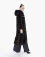  :? Cappotto in zibellino con cappuccio e balza staccabile