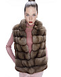  :? Sable vest with detachable hem
