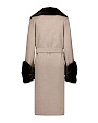  :? Cappotto in cashmere con collo e polsi in visone